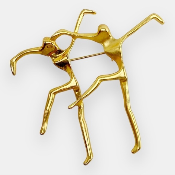 Jewelry - Vintage Art Sculpture Brooch​
